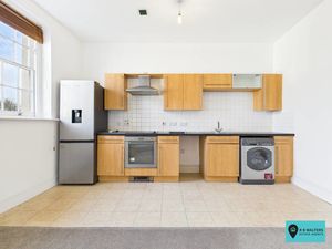 Kitchen - click for photo gallery